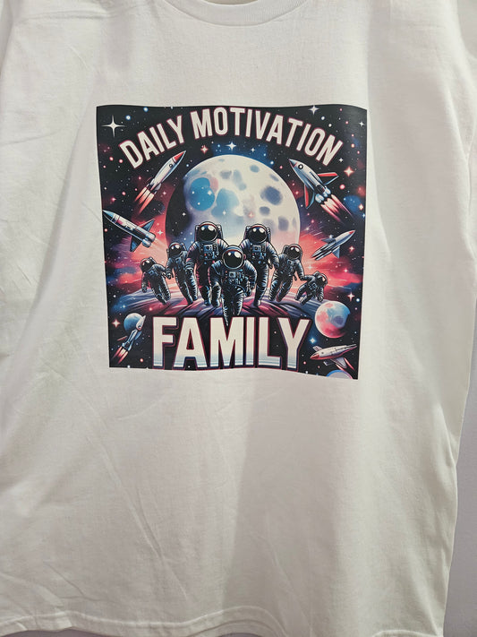 DAILY MOTIVATION FAM SUMMIT TEE
